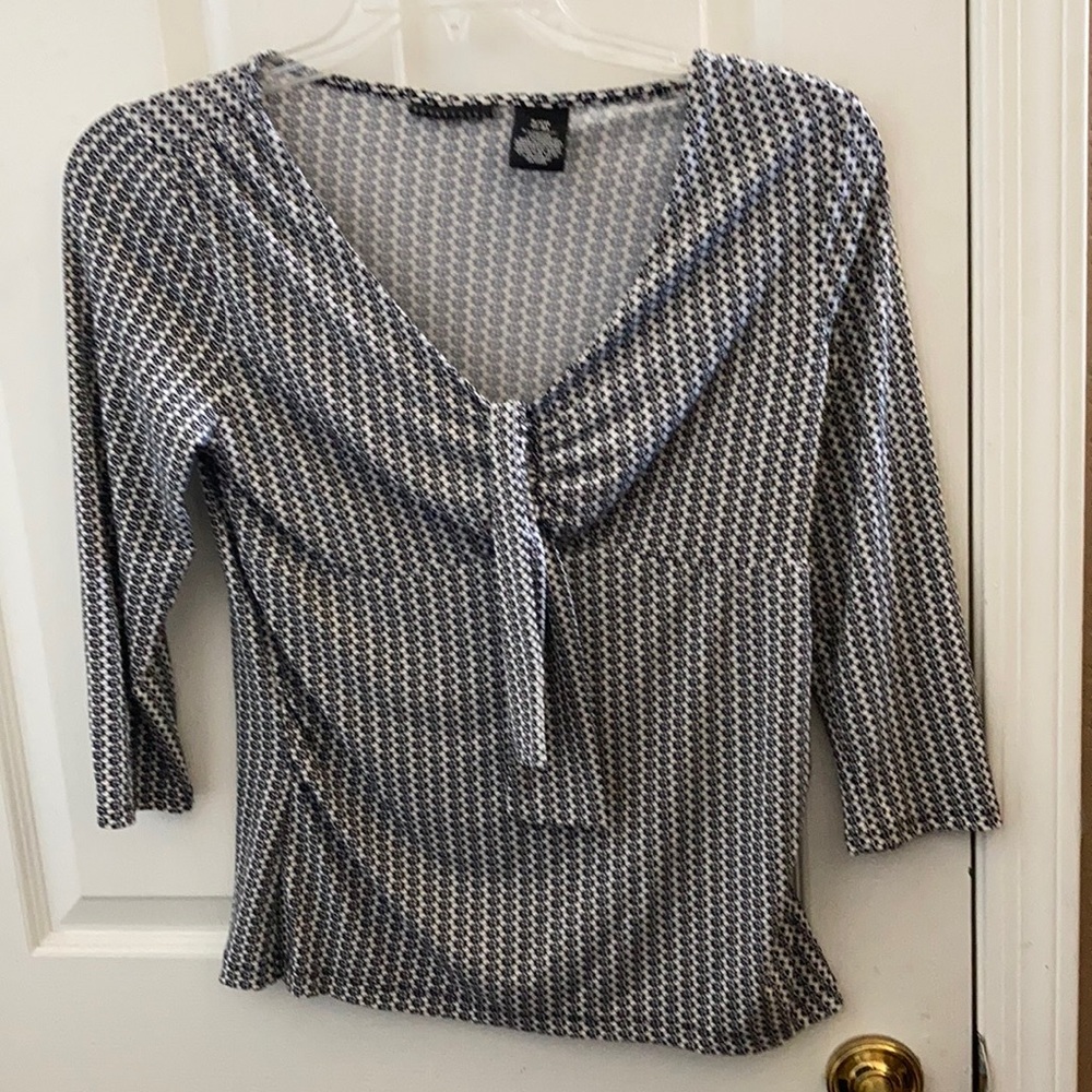FINAL MARKDOWN Ladies apostrophe top small